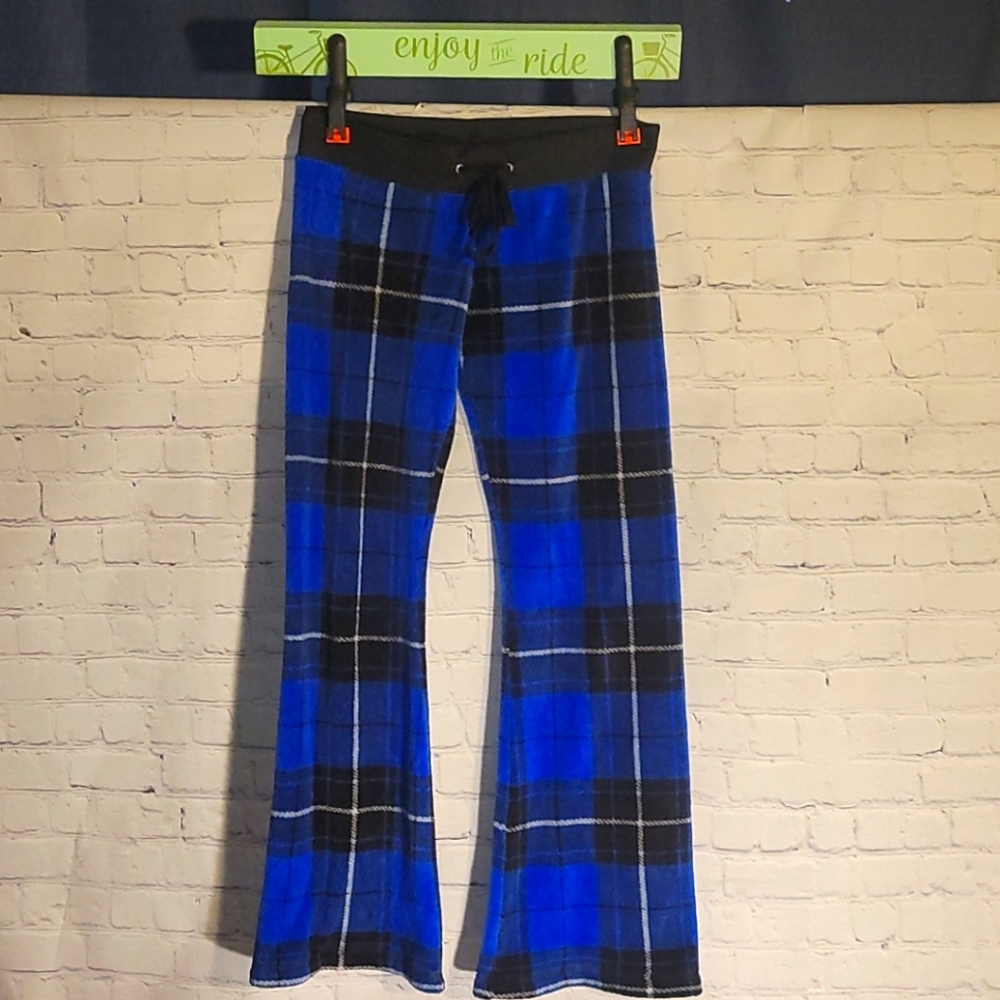 Derek Heart 💘 Size Medium Plaid Blue Bottoms